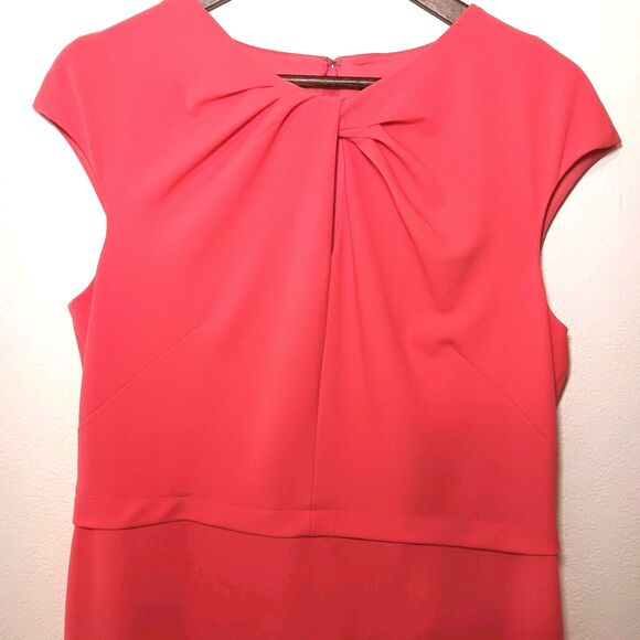 NWT Ivy + Blu Coral Pink Sheath Dress US 14 Ruched Neck Cap Sleeve Work/Cocktail - Picture 4 of 12